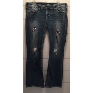 Silver Tuesday Bootcut Distressed sz 33/31